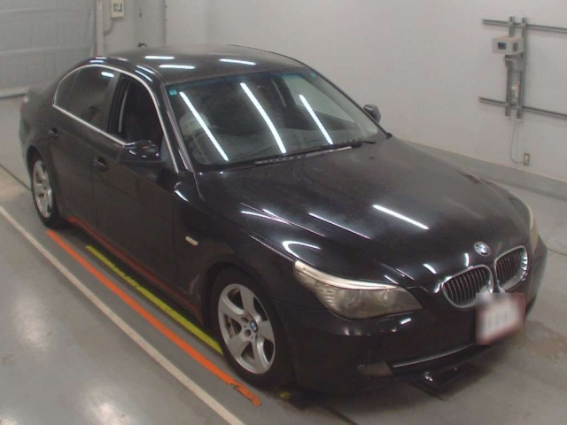 BMW 5 SERIES 2010