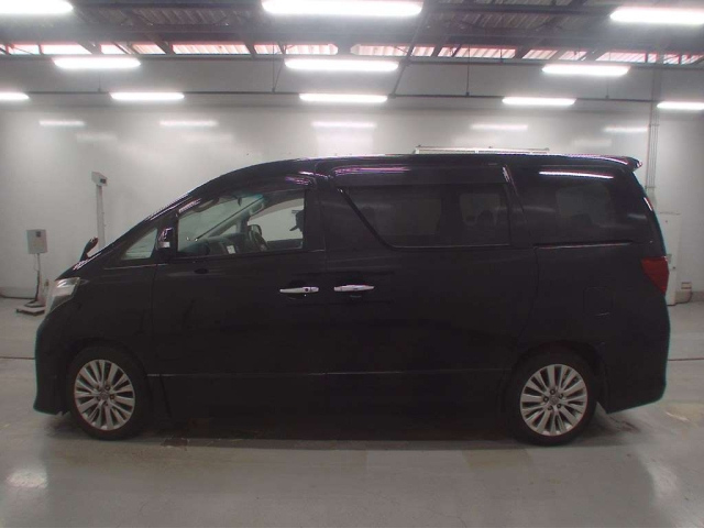 TOYOTA ALPHARD 2011