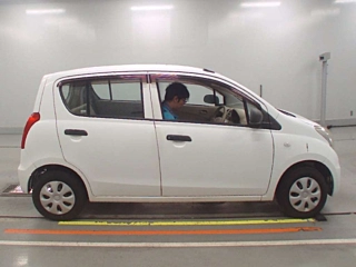 SUZUKI ALTO 2013