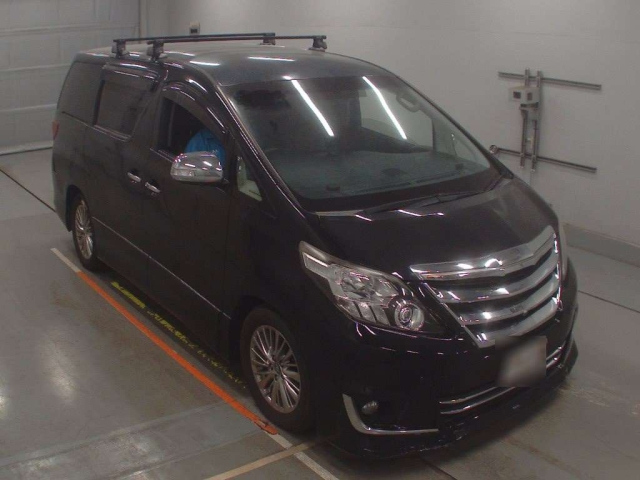 TOYOTA ALPHARD 2013