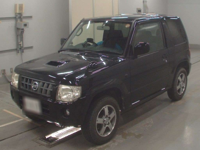 NISSAN KIX 2009