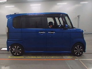 HONDA N BOX 2020