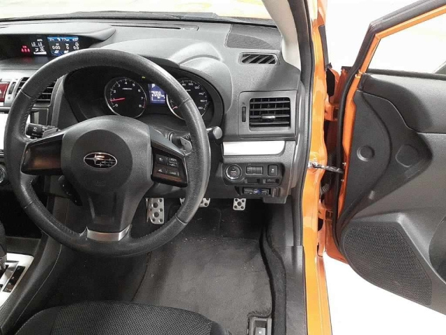 SUBARU XV 2012