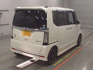 HONDA N BOX 2017