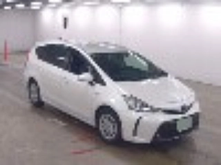 Заказать TOYOTA PRIUS ALPHA
