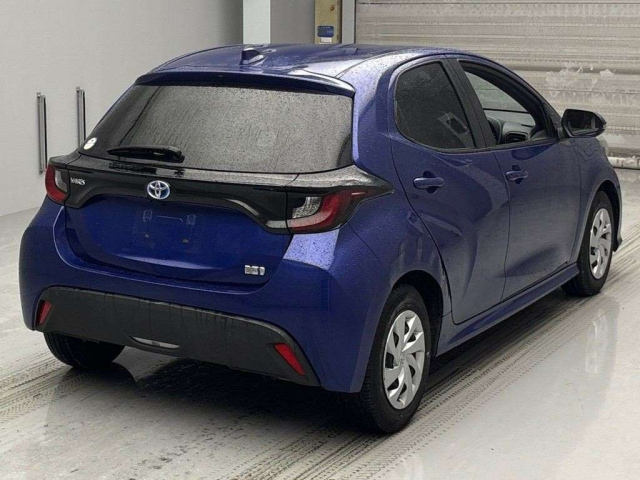 TOYOTA YARIS 2021