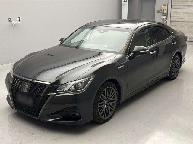TOYOTA CROWN 2017