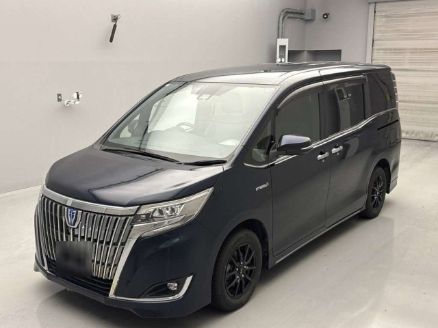 TOYOTA ESQUIRE 2017