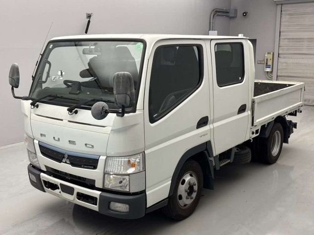 MITSUBISHI CANTER 2020