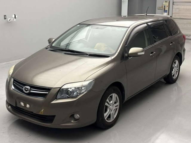 TOYOTA COROLLA FIELDER 2011