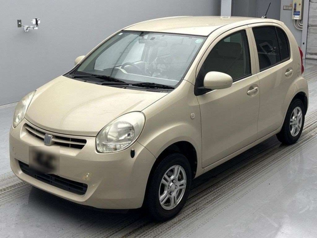 TOYOTA PASSO 2010