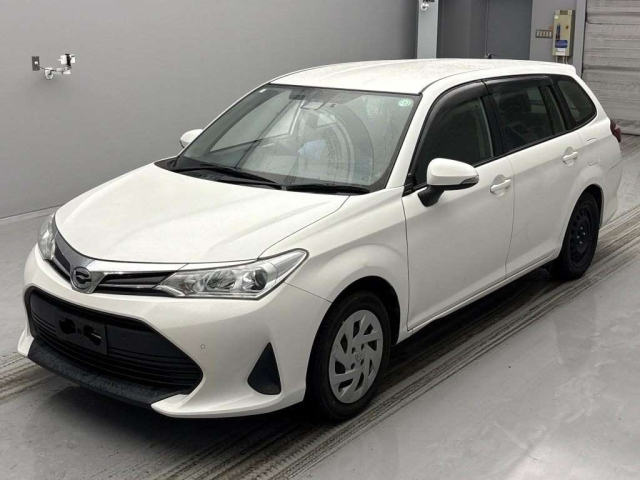 TOYOTA COROLLA FIELDER 2019