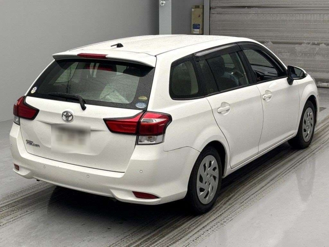 TOYOTA COROLLA FIELDER 2019