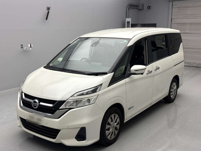NISSAN SERENA 2017