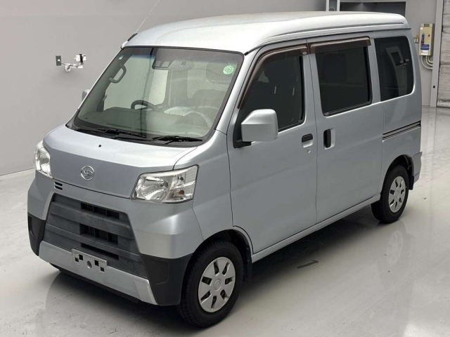 DAIHATSU HIJET VAN 2018