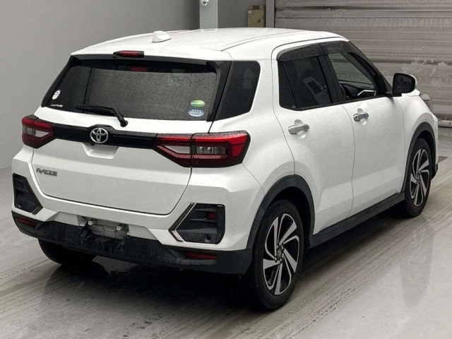TOYOTA RAIZE 2020