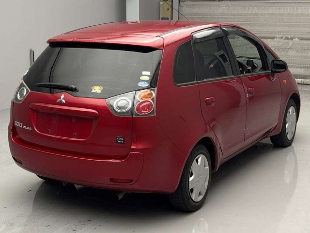 MITSUBISHI COLT PLUS 2010