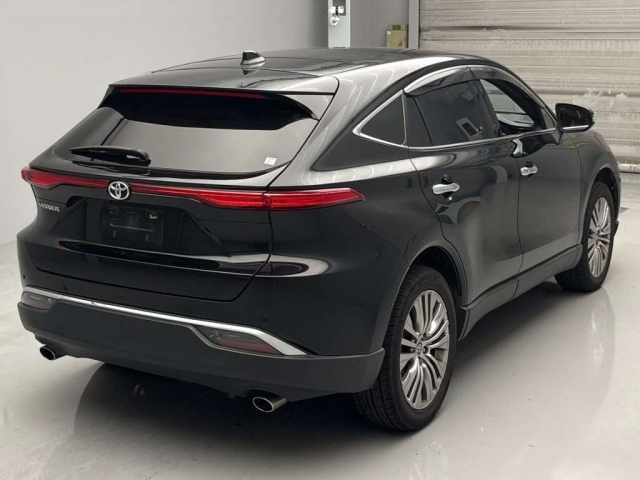 TOYOTA HARRIER 2021