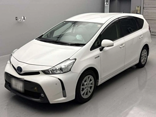 TOYOTA PRIUS ALPHA 2020