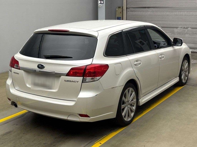 SUBARU LEGACY 2012