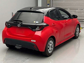 TOYOTA YARIS 2021