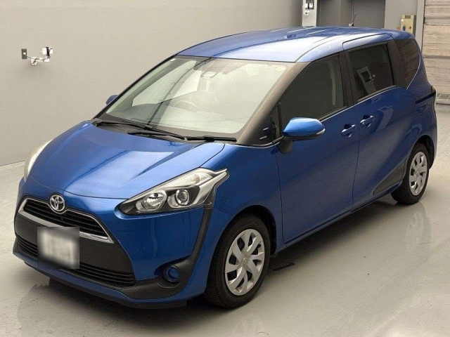 TOYOTA SIENTA 2016