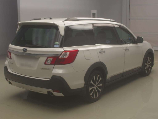 SUBARU EXIGA 2017