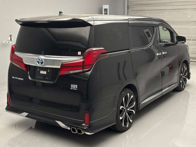 TOYOTA ALPHARD 2021