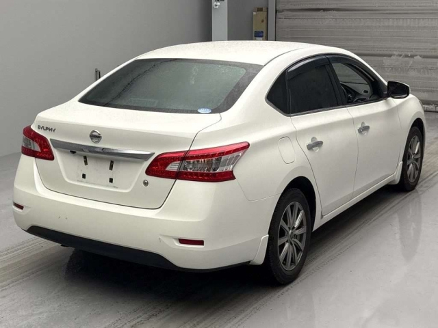 NISSAN SYLPHY 2013
