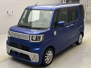 DAIHATSU WAKE 2015