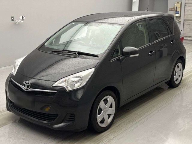 TOYOTA RACTIS 2012