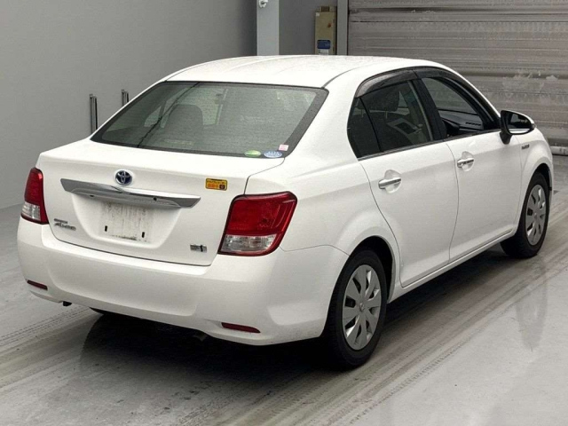TOYOTA COROLLA AXIO 2013