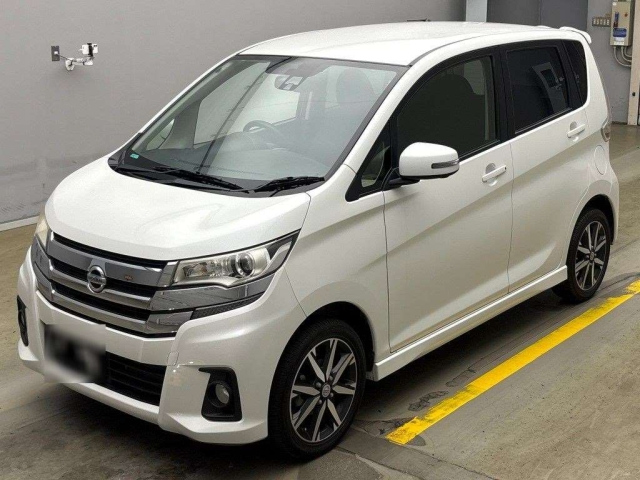 NISSAN DAYZ 2016