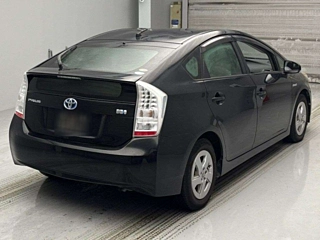 TOYOTA PRIUS 2010