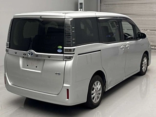 TOYOTA VOXY 2020