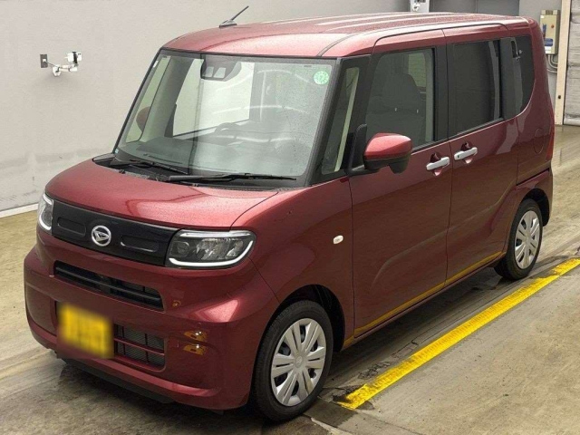 DAIHATSU TANTO 2024