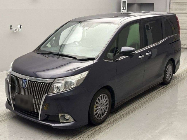 TOYOTA ESQUIRE 2017