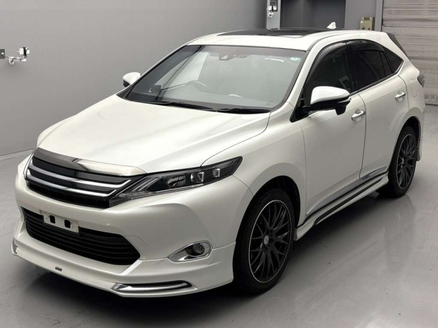 TOYOTA HARRIER 2016