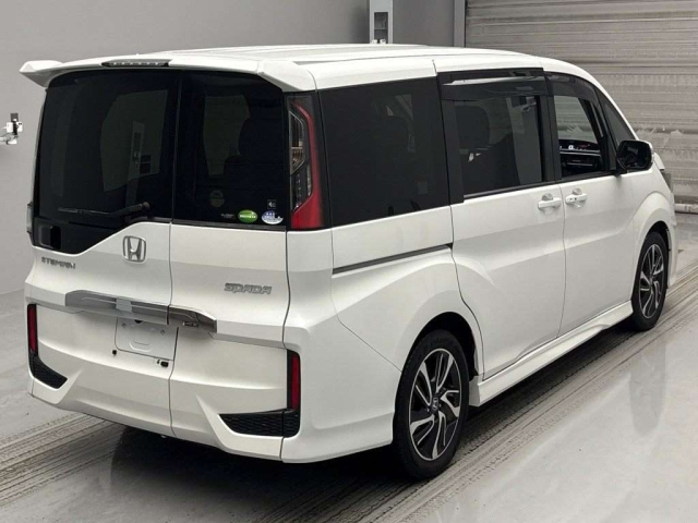 HONDA STEP WAGON 2018