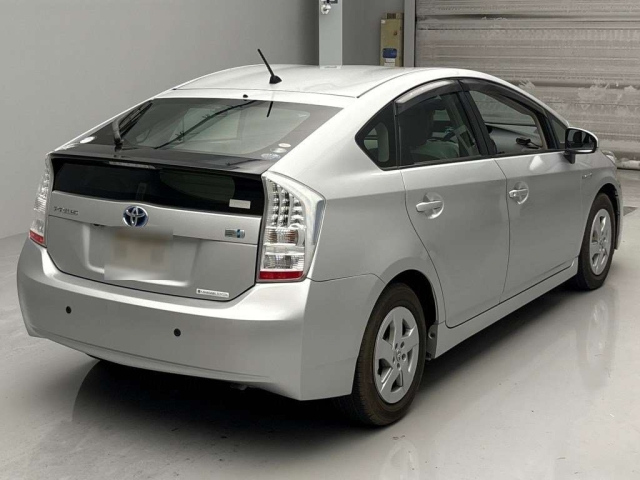 TOYOTA PRIUS 2010