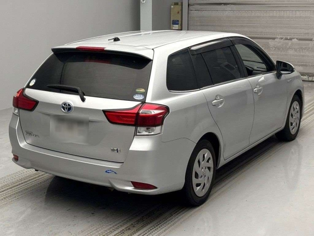 TOYOTA COROLLA FIELDER 2018