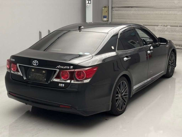 TOYOTA CROWN 2015