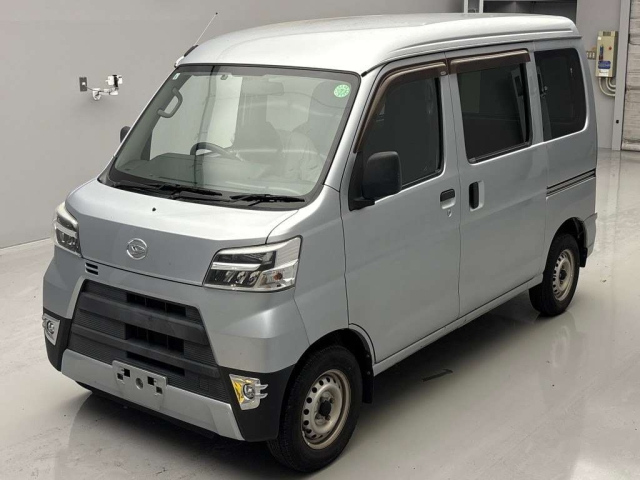 DAIHATSU HIJET VAN 2018