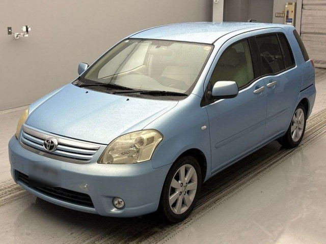 TOYOTA RAUM 2008