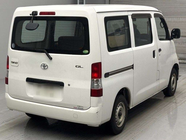 TOYOTA TOWN ACE VAN 2012