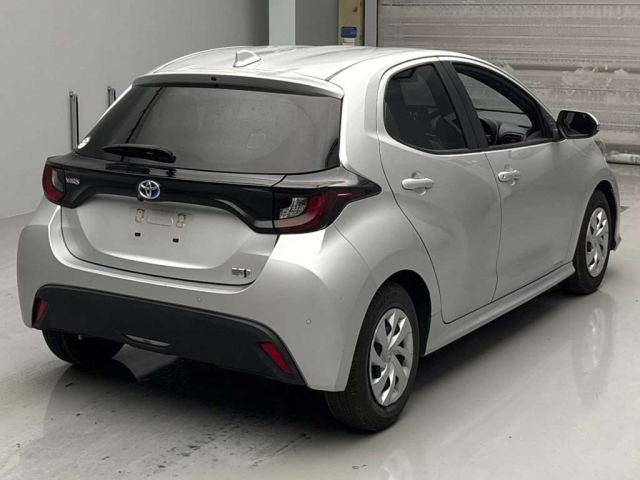 TOYOTA YARIS 2021