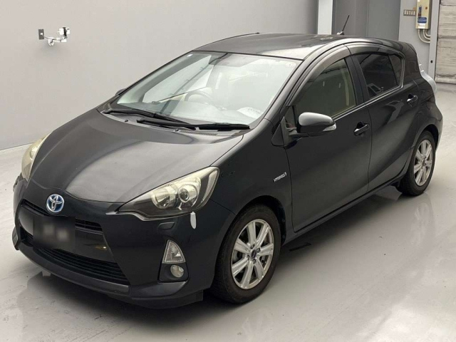 TOYOTA AQUA 2014