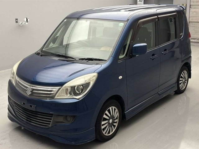 SUZUKI SOLIO 2011