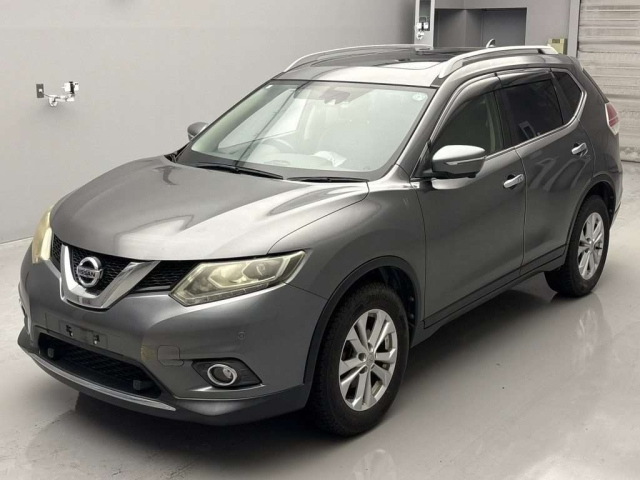 NISSAN X-TRAIL 2015