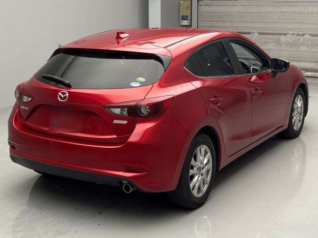 MAZDA AXELA 2016